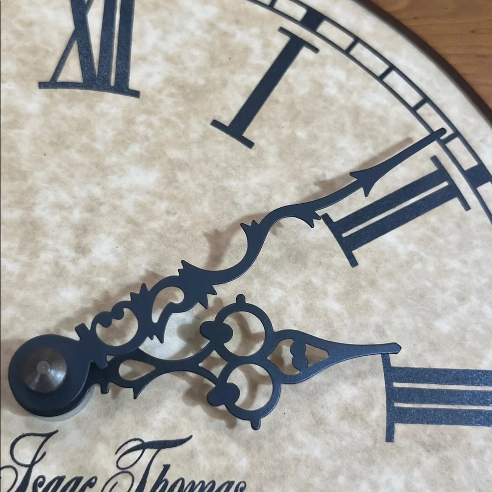 Vintage 1979 wooden octagon wall clock,Daniel Isaac Thomas scroll Roman numerals